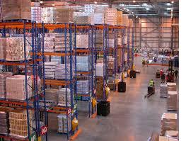 Distribution warehouse - fluctuations in workload